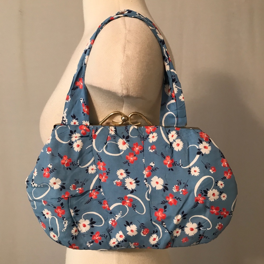 Vintage 1940s Floral Coth Purse w/ Original Mirror